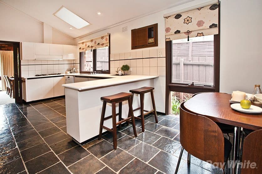 45 Madeline Street, GLEN WAVERLEY VIC 3150, Glen Waverley - Thumbnail 5