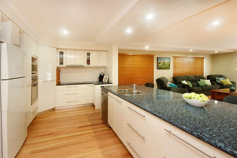 65 Oloway Crescent, ALEXANDRA HEADLAND QLD 4572, Alexandra Headland - Thumbnail 4