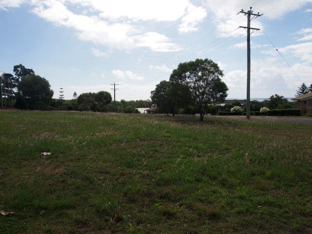 16 Pacific Drive, BOORAL QLD 4655, Booral - Thumbnail 6
