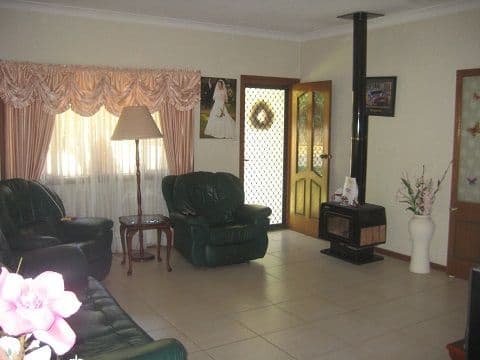 39 Yarran Street, COONAMBLE NSW 2829, Coonamble - Thumbnail 4