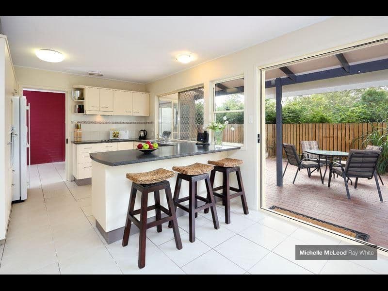 21 Glen Frew Street, KENMORE QLD 4069, Kenmore - Thumbnail 2