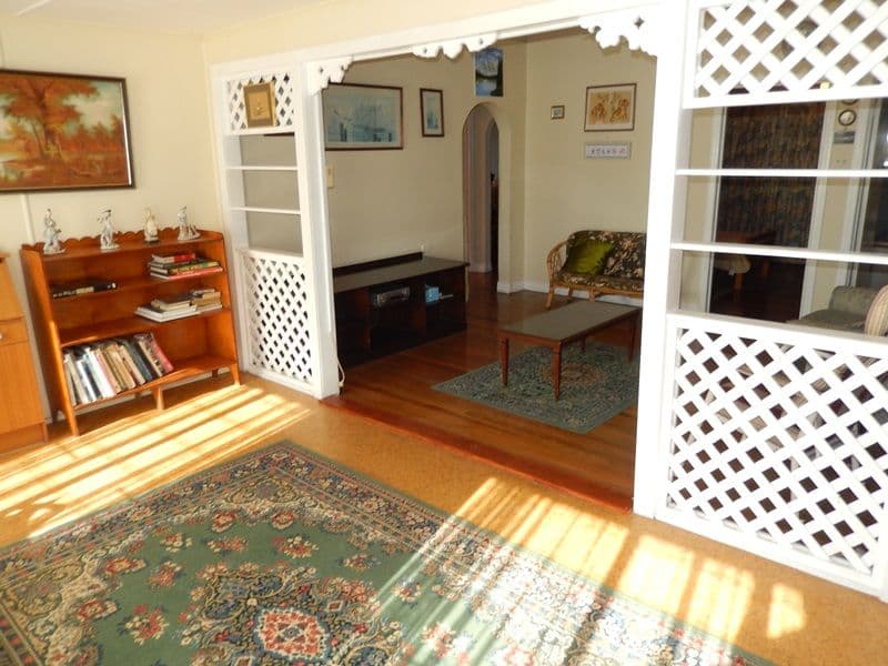58 Woodford Street, ONE MILE QLD 4305, One Mile - Thumbnail 5