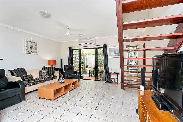 65 Cedar Road, PALM COVE QLD 4879, Palm Cove - Thumbnail 5