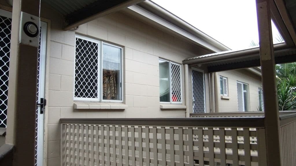 7 Charlotte Close, WOREE QLD 4868, Woree - Thumbnail 7