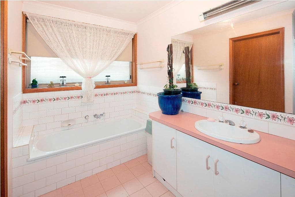 20 Panorama Drive, DELACOMBE  Victoria  3356, Australia, Delacombe - Thumbnail 5