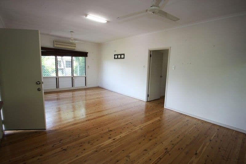 77  Giles Street, KATHERINE NT 0850, Katherine - Thumbnail 2