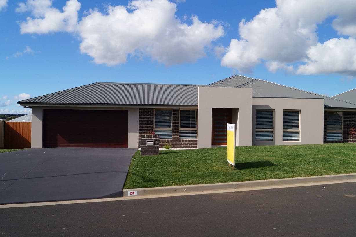 24 Emerald Street, ORANGE NSW 2800, Orange - Image 1