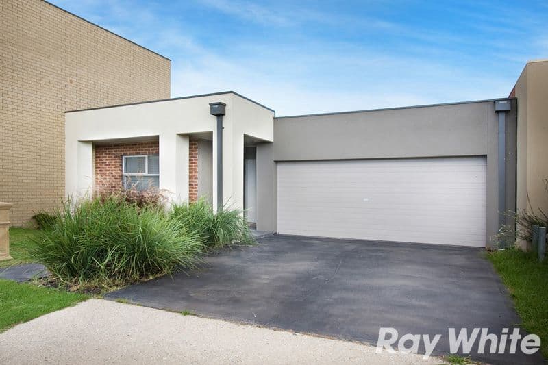 52 Edgeware Close, PAKENHAM VIC 3810, Pakenham - Image 1