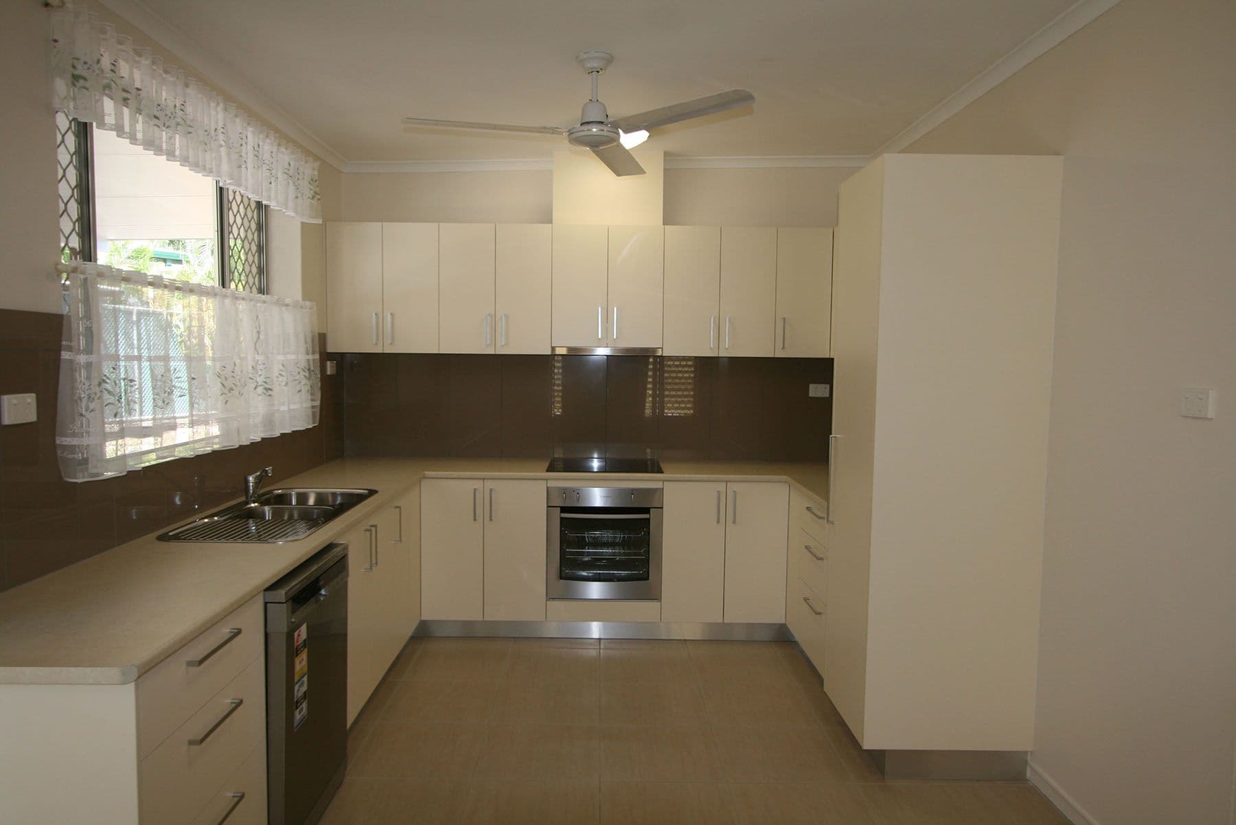 2 Lantana Court, NIGHTCLIFF NT 0810, Nightcliff - Image 1