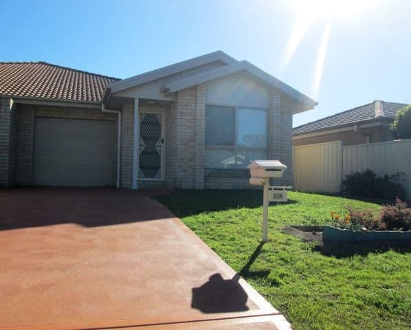 2/5 Ashton Street, METFORD NSW 2323, Metford - Image 1