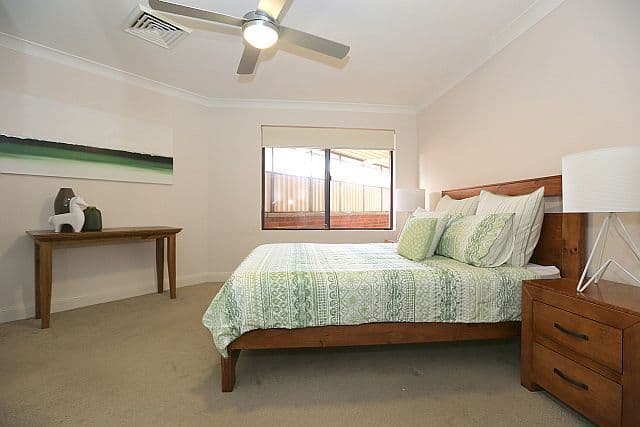 9 Balmoral Crescent, GEORGES HALL NSW 2198, Georges Hall - Thumbnail 7