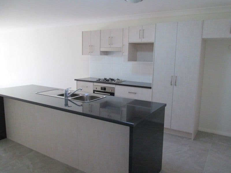 1/568 Oakhampton Road, ABERGLASSLYN NSW 2320, Aberglasslyn - Thumbnail 3