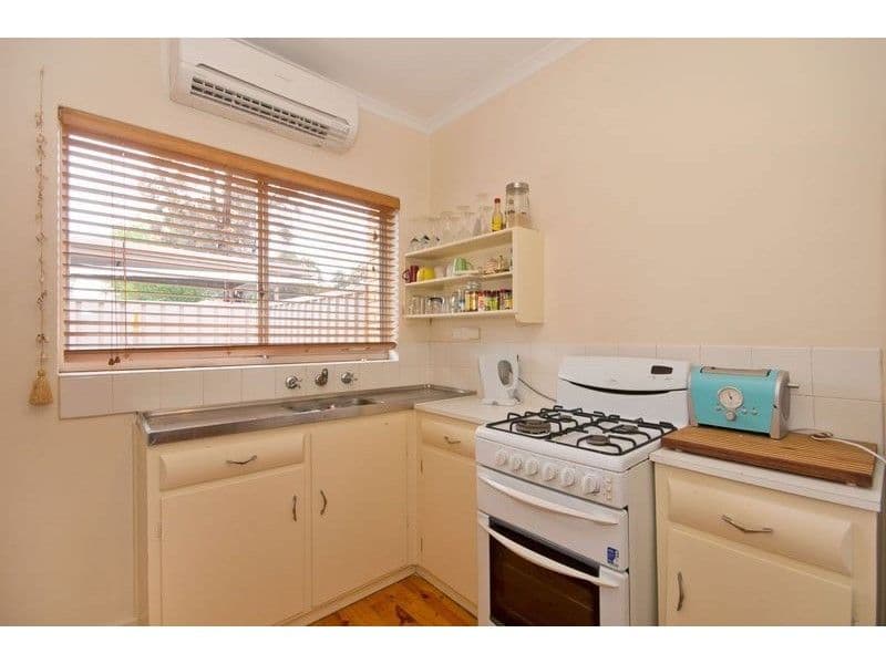 2/110 Ashbrook Avenue, TRINITY GARDENS SA 5068, Trinity Gardens - Thumbnail 2
