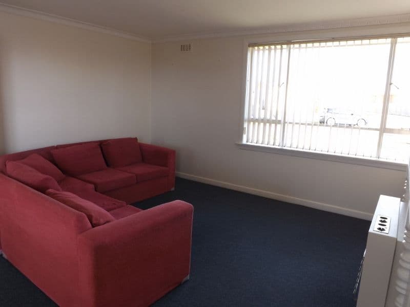 1 Ronald Crescent, SOMERSET TAS 7322, Somerset - Thumbnail 3
