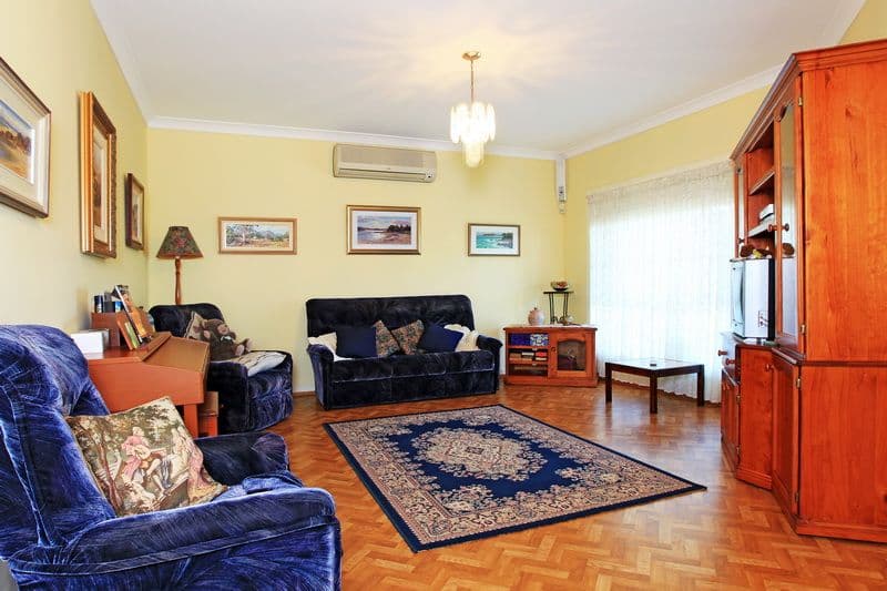 1 Rayleigh Drive, WORRIGEE NSW 2540, Worrigee - Thumbnail 4
