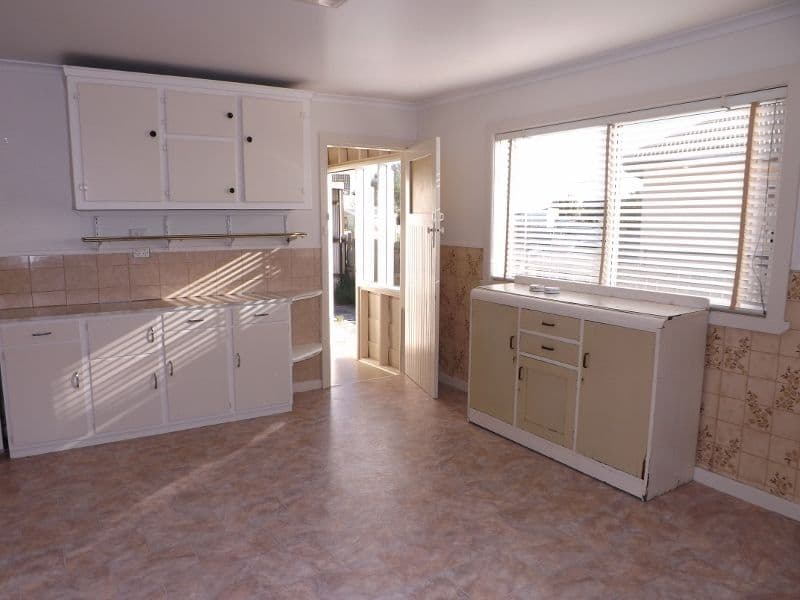 33 Ashwater Crescent, PENGUIN TAS 7316, Penguin - Thumbnail 3
