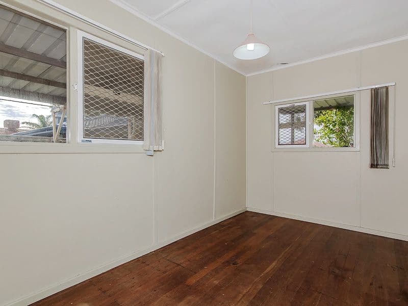 49 Currie Street, WARNBRO WA 6169, Warnbro - Thumbnail 7