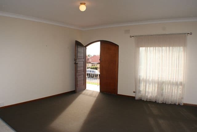 4/296  Tapleys Hill Road, SEATON SA 5023, Seaton - Thumbnail 2