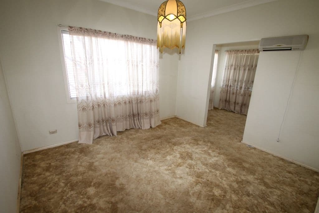 11 Russell Street, QUIRINDI NSW 2343, Quirindi - Thumbnail 8