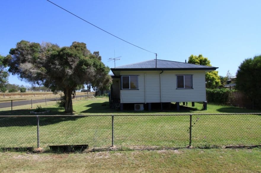 18 kefford Street, KINGAROY QLD 4610, Kingaroy - Thumbnail 4
