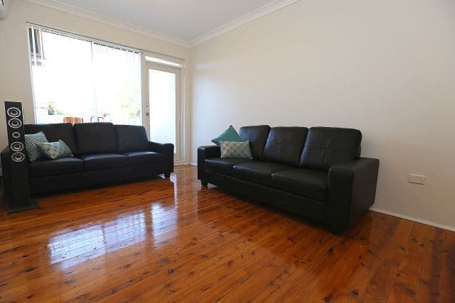 204-206 Victoria Road, PUNCHBOWL NSW 2196, Punchbowl - Thumbnail 4