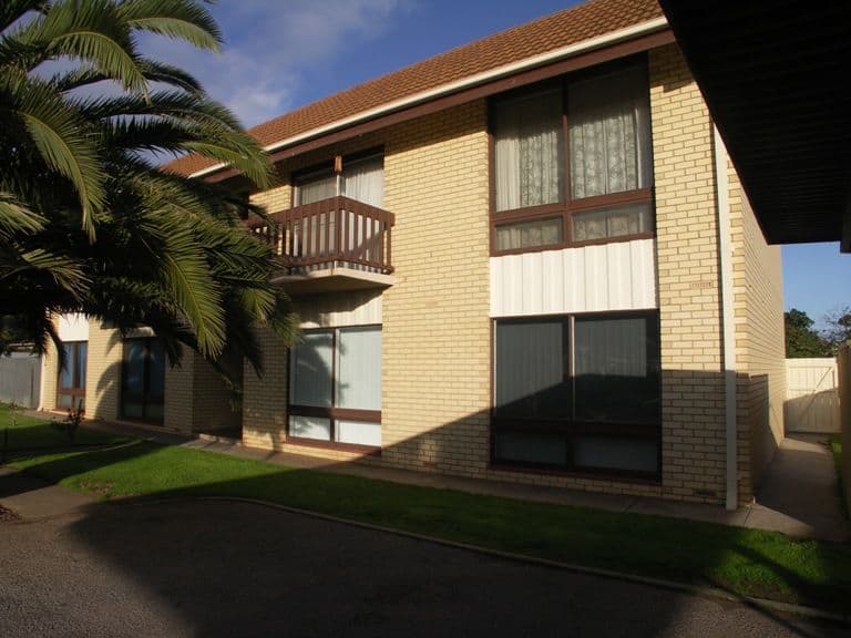 uNIT 8 3-5 View Avenue, SEATON SA 5023, Seaton - Image 1