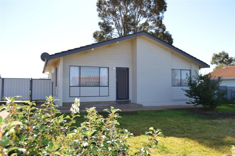 19 Salter Drive, DUBBO NSW 2830, Dubbo - Image 1