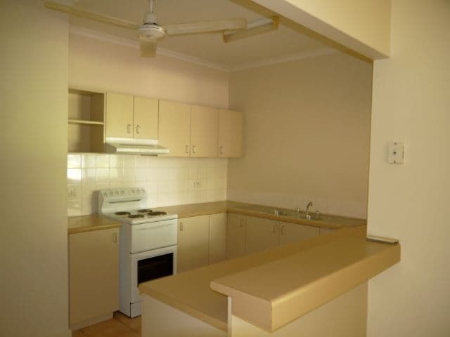 4 Wallace Court, KATHERINE NT 0850, Katherine - Thumbnail 2