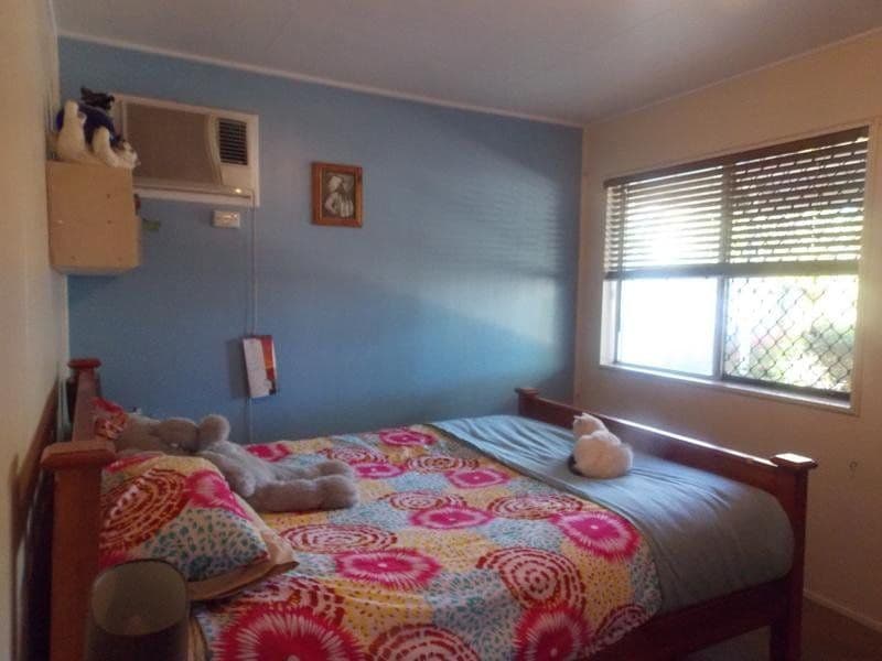 29 Banks Crescent, MOUNT ISA QLD 4825, Mount Isa - Thumbnail 7