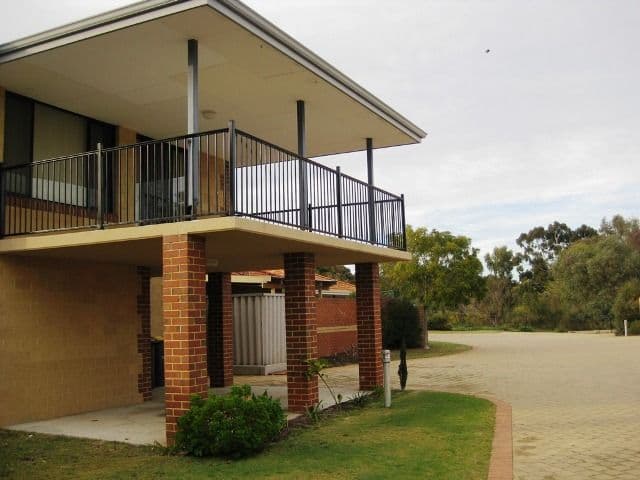 30/11 Elvire Street, VIVEASH WA 6056, Viveash - Image 1