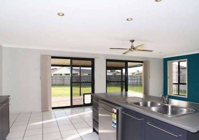 251 Bestmann Road, SANDSTONE POINT QLD 4511, Sandstone Point - Thumbnail 2