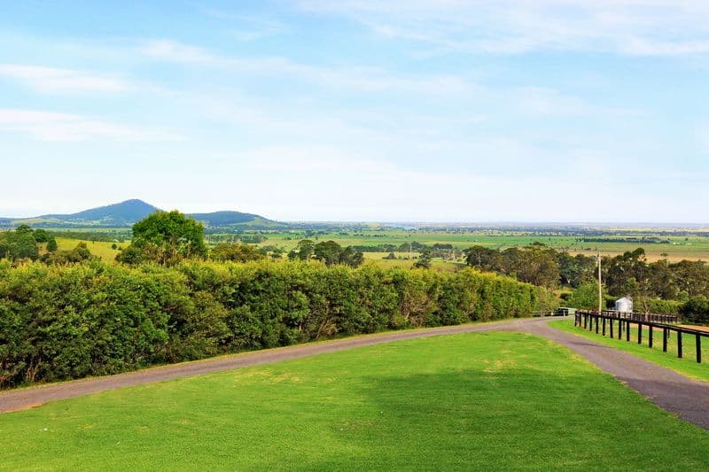 125 Elliotts Lane, MEROO MEADOW NSW 2540, Meroo Meadow - Thumbnail 2