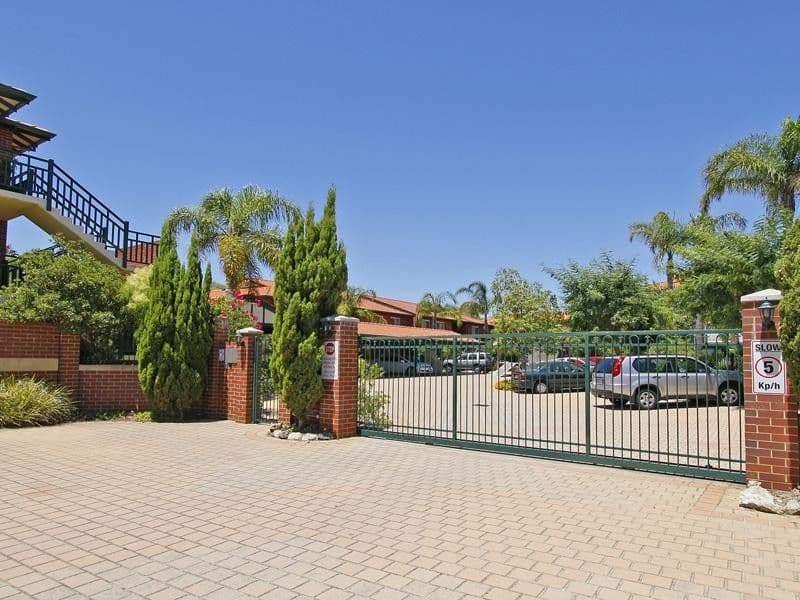 28/64 Moondine Drive, WEMBLEY WA 6014, Wembley - Thumbnail 2