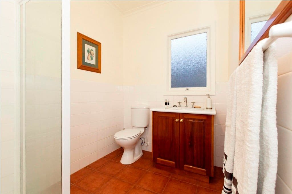 17 Head Street, WENDOUREE VIC 3355, Wendouree - Thumbnail 7