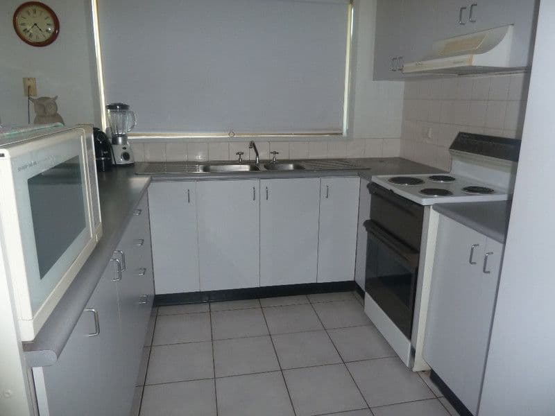 11 Davis Court, KATHERINE NT 0850, Katherine - Thumbnail 2