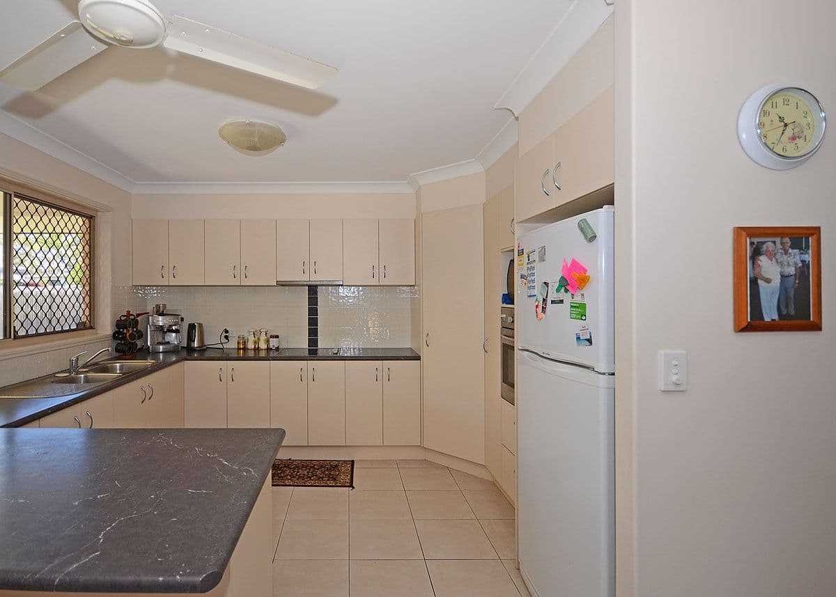 136 Emerald Park Way, URANGAN QLD 4655, Urangan - Thumbnail 3