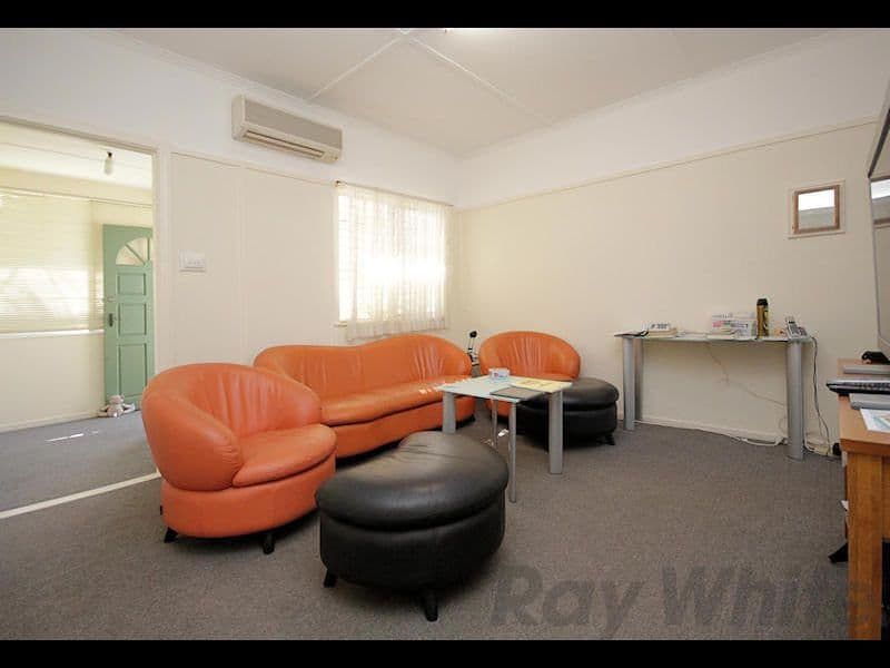 20 Robert Street, EBBW VALE QLD 4304, Ebbw Vale - Thumbnail 5
