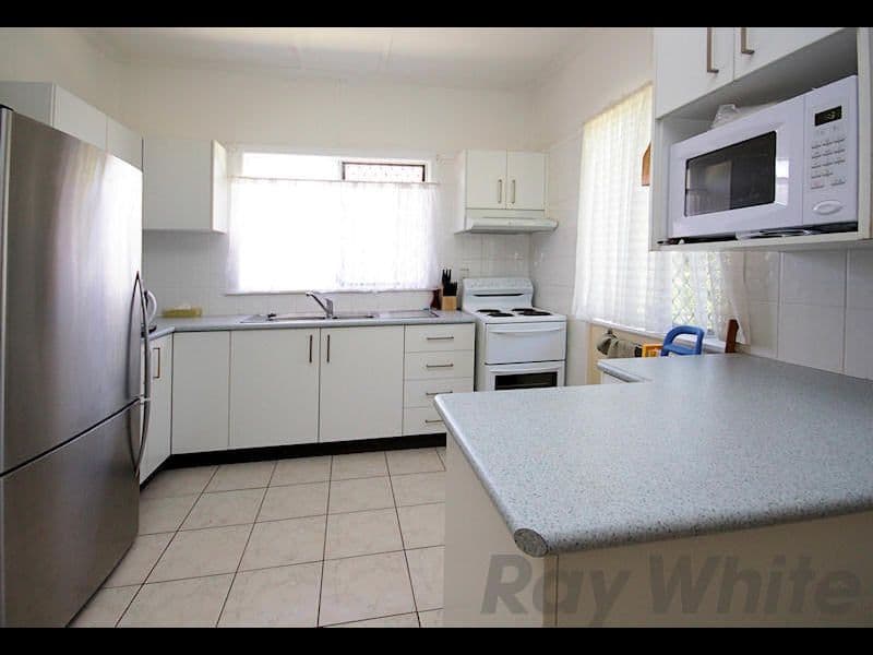 20 Robert Street, EBBW VALE QLD 4304, Ebbw Vale - Thumbnail 3