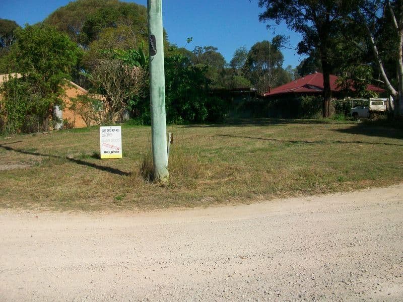 28 Grove Road, RUSSELL ISLAND QLD 4184, Russell Island - Thumbnail 2