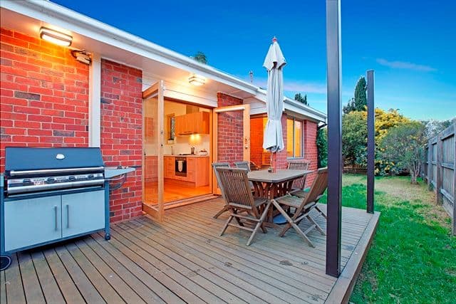 2 Armstrong Street, RESERVOIR VIC 3073, Reservoir - Thumbnail 8