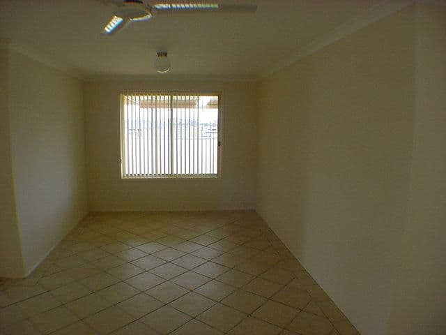 52 Peppermint Drive, WORRIGEE NSW 2540, Worrigee - Thumbnail 8