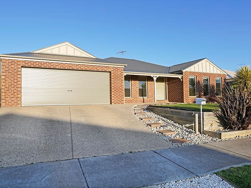 43 Hewitt Drive, GROVEDALE VIC 3216, Grovedale - Image 1