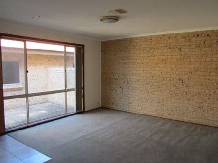 5/170 Clive Steel Avenue, MONASH ACT 2904, Monash - Thumbnail 2