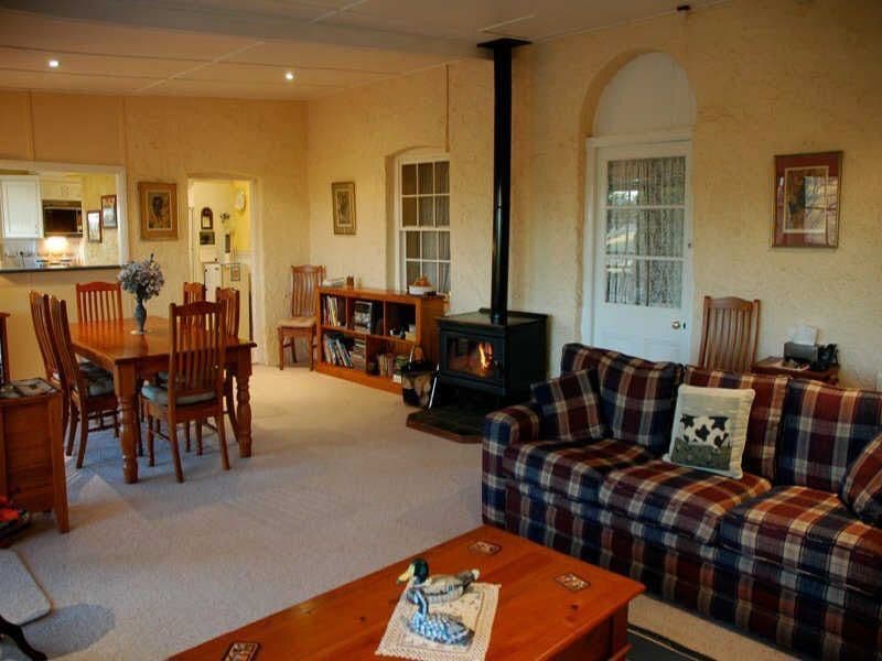 8 Reservoir Road, Dungog NSW 2420, Dungog - Image 1