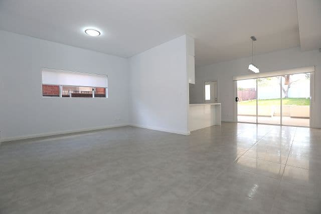 41 Treloar Crescent, CHESTER HILL NSW 2162, Chester Hill - Thumbnail 2