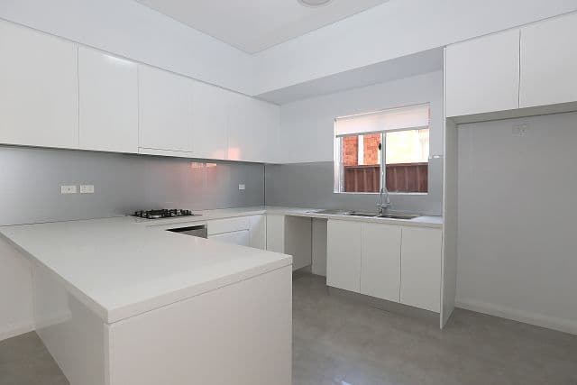 41 Treloar Crescent, CHESTER HILL NSW 2162, Chester Hill - Thumbnail 3
