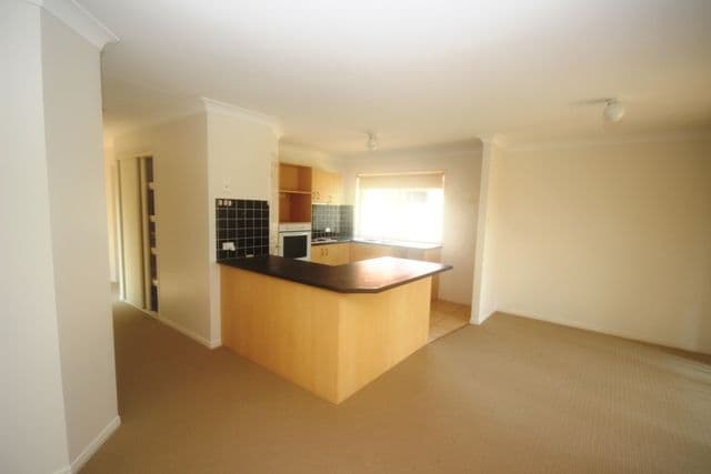 15 Kingston Drive, BANORA POINT NSW 2486, Banora Point - Thumbnail 4