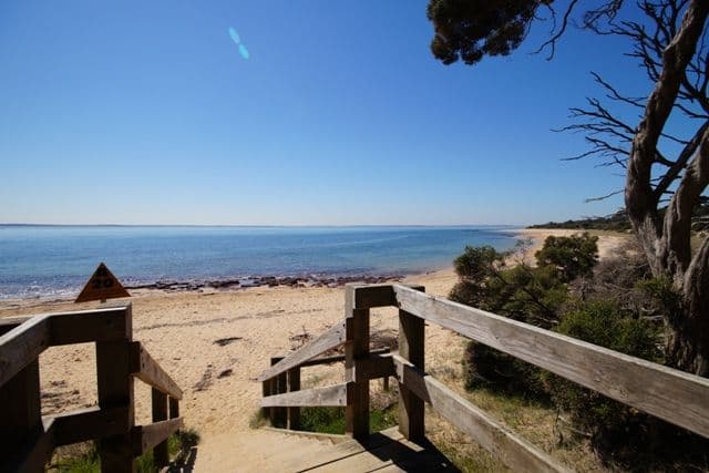 2 Red Rocks Road, COWES VIC 3922, Cowes - Thumbnail 3