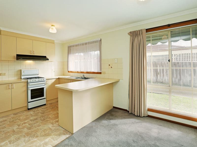 132 South Valley Road, HIGHTON VIC 3216, Highton - Thumbnail 4