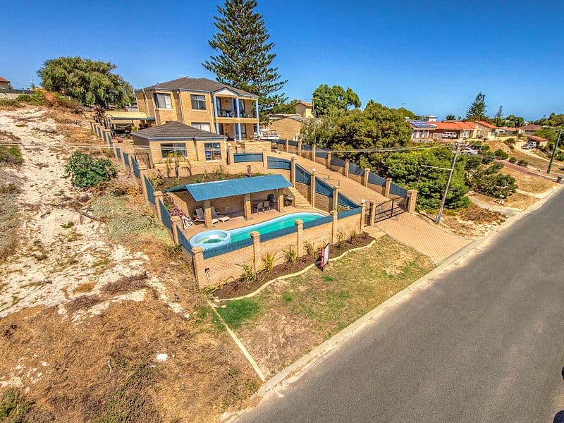 44 CHARNWOOD Avenue, TWO ROCKS WA 6037, Two Rocks - Thumbnail 2